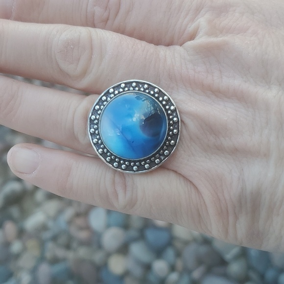 New Galaxy Celestial, Abstract, Hypnotic, Optical Illusion Silver Ring. - Picture 8 of 11